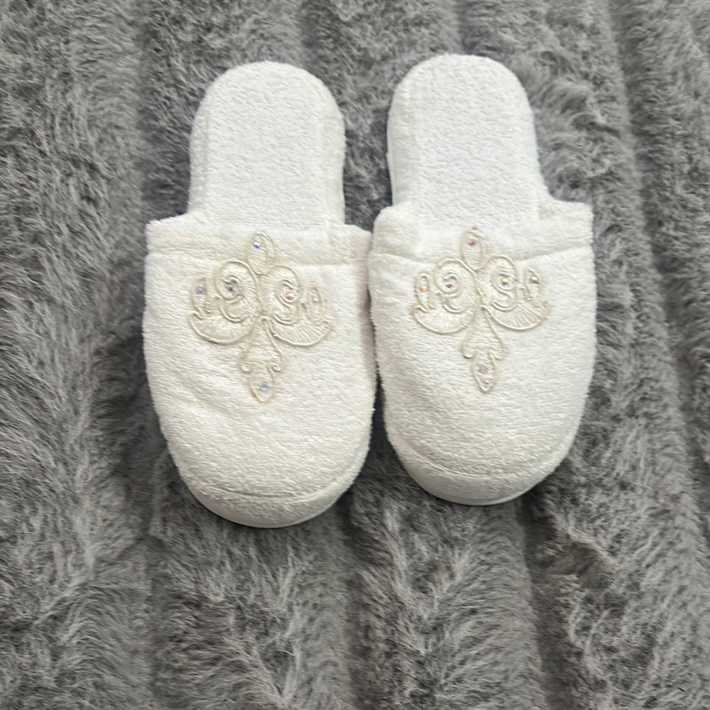 White Embroidered Slippers